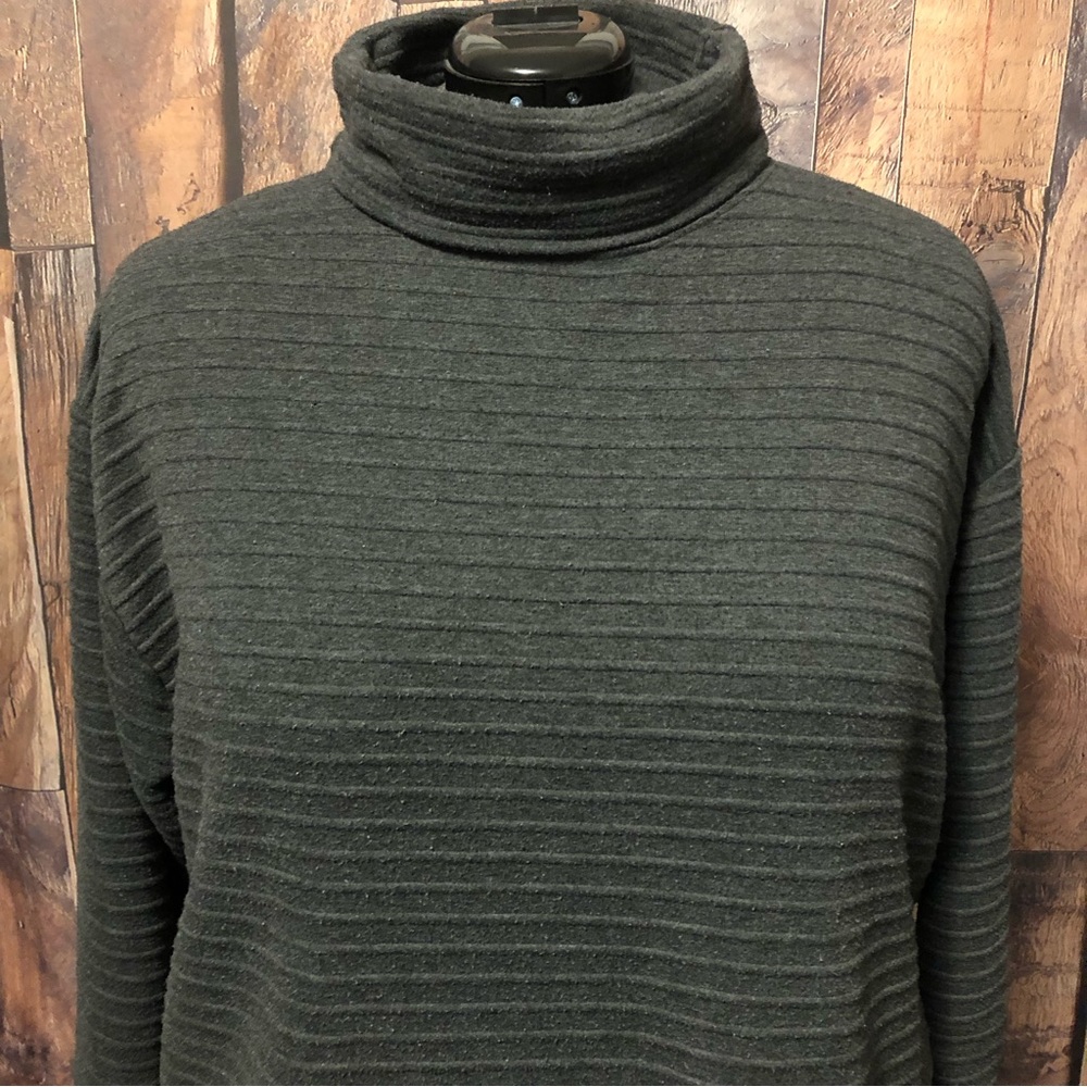 22/24 3XL gray ribbed knit top